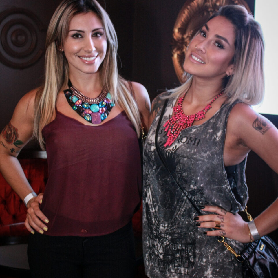 Jaque Khury e Dani Bolina